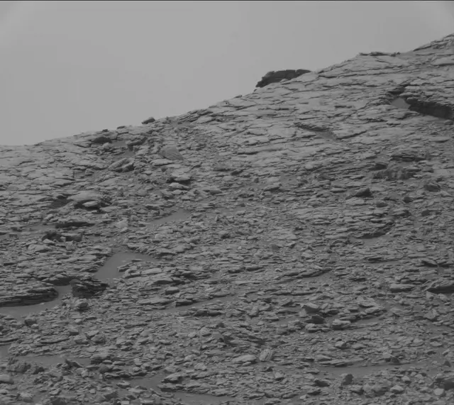 Sol 2819: Mast Camera (Mastcam)
