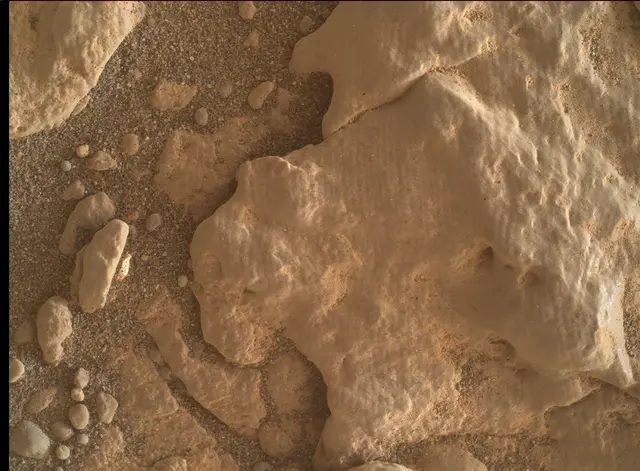 Sol 2819: Mars Hand Lens Imager (MAHLI)