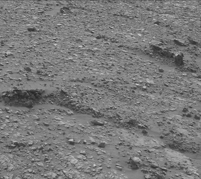 Sol 2820: Mast Camera (Mastcam)