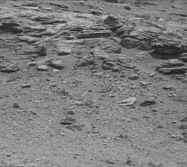 Sol 2820: Mast Camera (Mastcam)