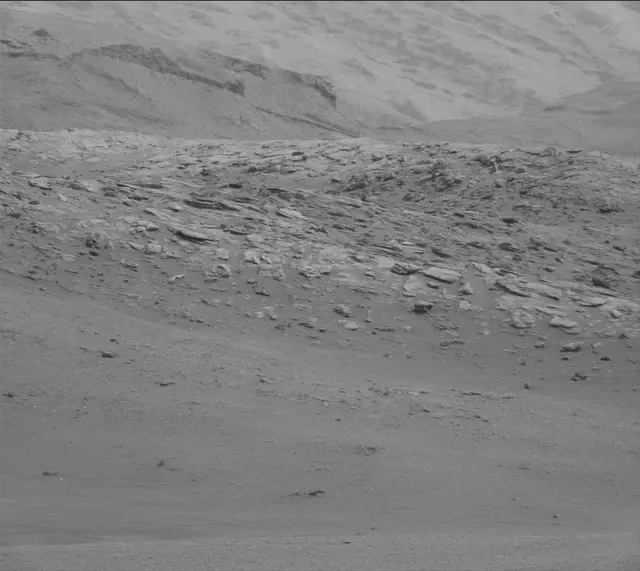 Sol 2820: Mast Camera (Mastcam)