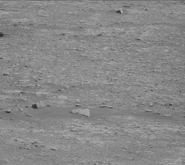Sol 2820: Mast Camera (Mastcam)