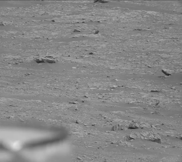 Sol 2820: Mast Camera (Mastcam)