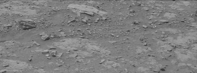Sol 2822: Mast Camera (Mastcam)