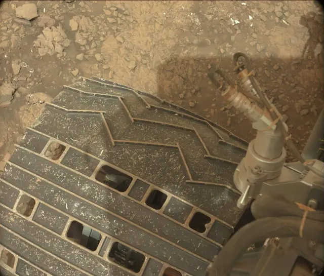 Sol 2822: Mast Camera (Mastcam)