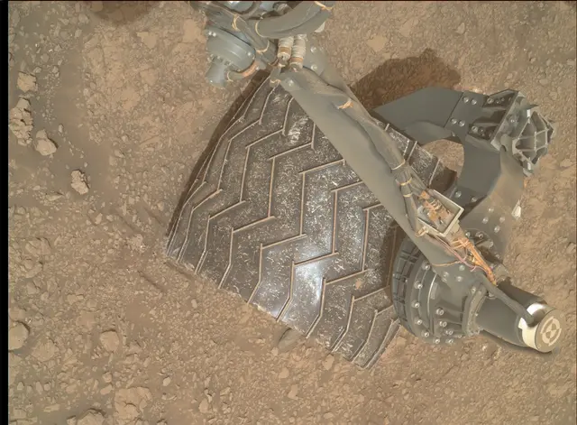 Sol 2822: Mars Hand Lens Imager (MAHLI)