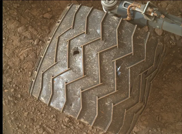 Sol 2822: Mars Hand Lens Imager (MAHLI)