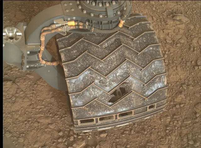 Sol 2822: Mars Hand Lens Imager (MAHLI)