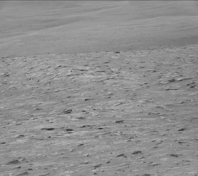 Sol 2823: Mast Camera (Mastcam)