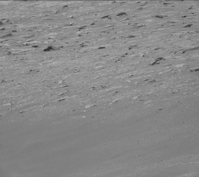 Sol 2823: Mast Camera (Mastcam)