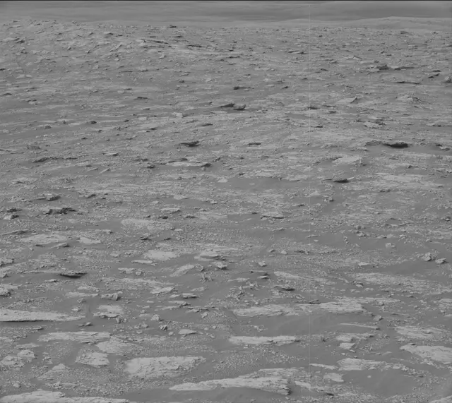 Sol 2824: Mast Camera (Mastcam)