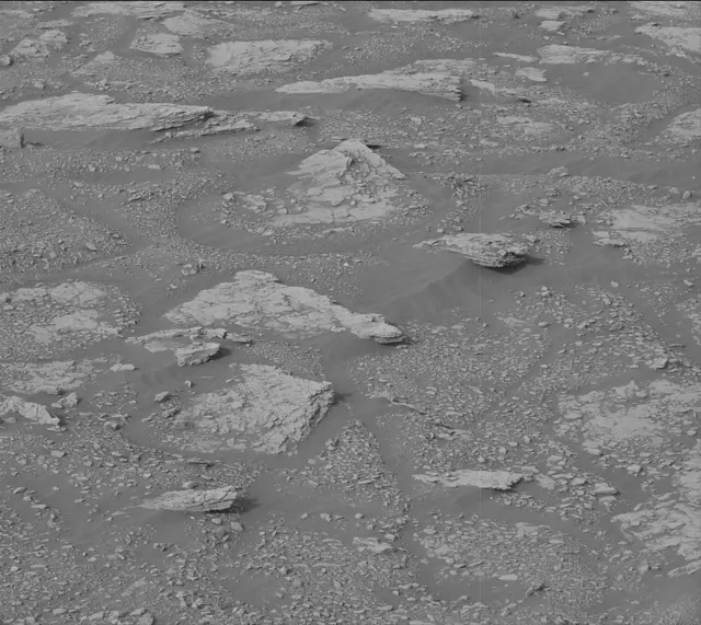 Sol 2824: Mast Camera (Mastcam)