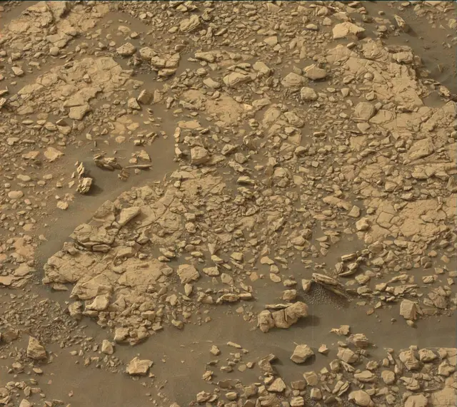 Sol 2824: Mast Camera (Mastcam)