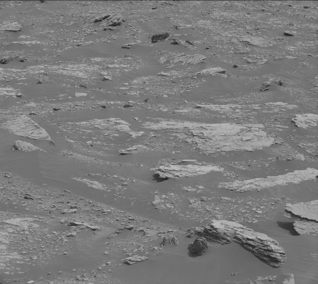 Sol 2826: Mast Camera (Mastcam)