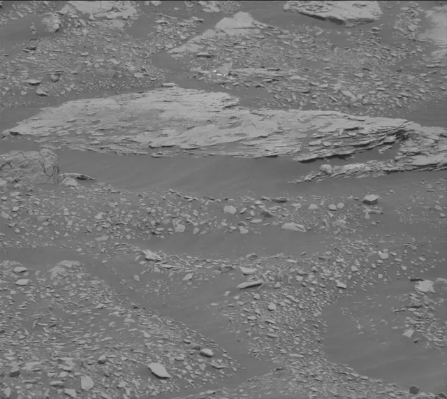 Sol 2826: Mast Camera (Mastcam)