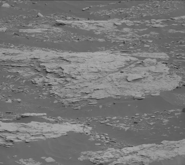 Sol 2826: Mast Camera (Mastcam)