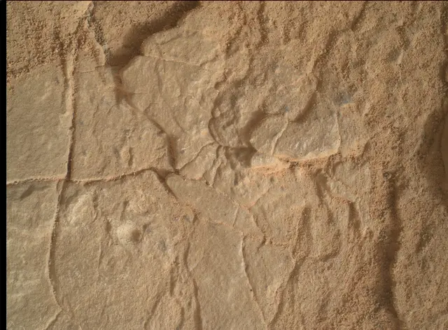 Sol 2826: Mars Hand Lens Imager (MAHLI)