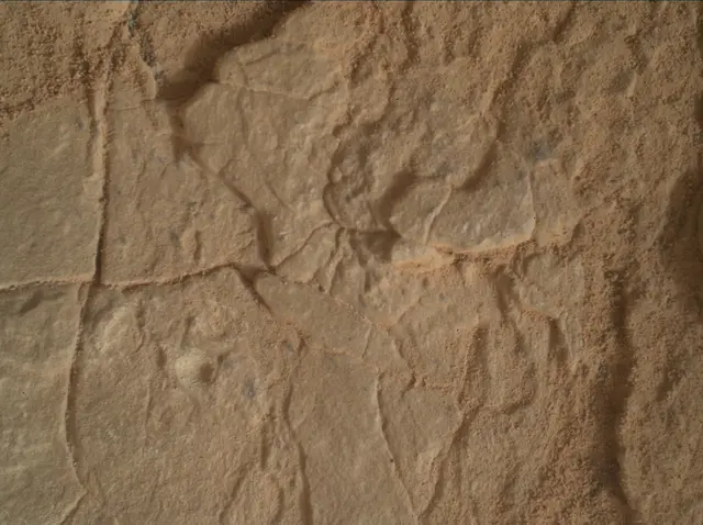 Sol 2826: Mars Hand Lens Imager (MAHLI)