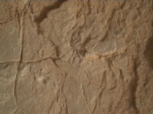 Sol 2826: Mars Hand Lens Imager (MAHLI)