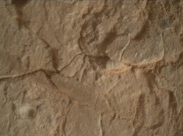 Sol 2826: Mars Hand Lens Imager (MAHLI)