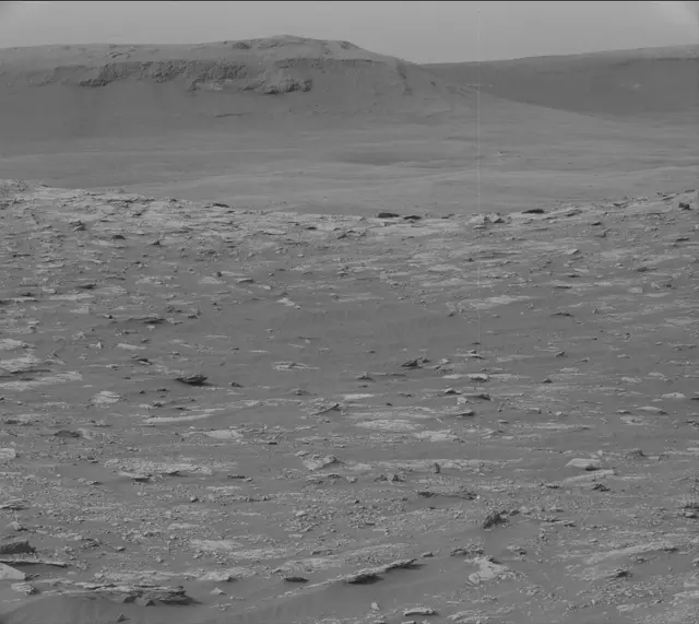 Sol 2831: Mast Camera (Mastcam)
