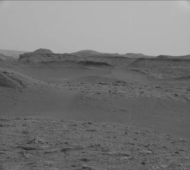 Sol 2831: Mast Camera (Mastcam)