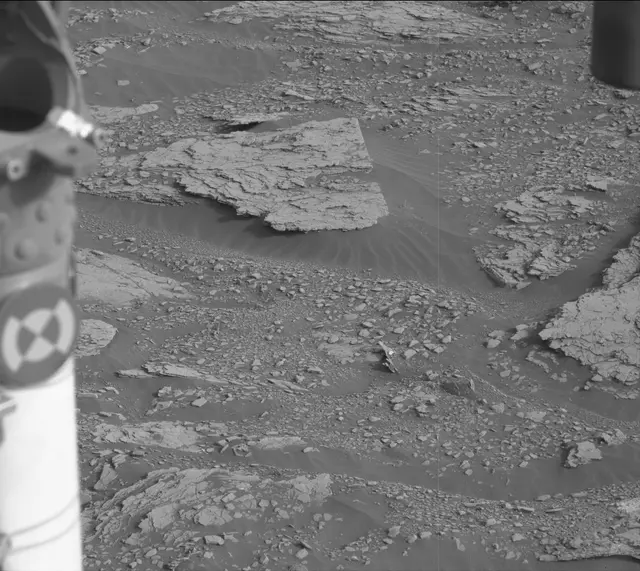 Sol 2831: Mast Camera (Mastcam)