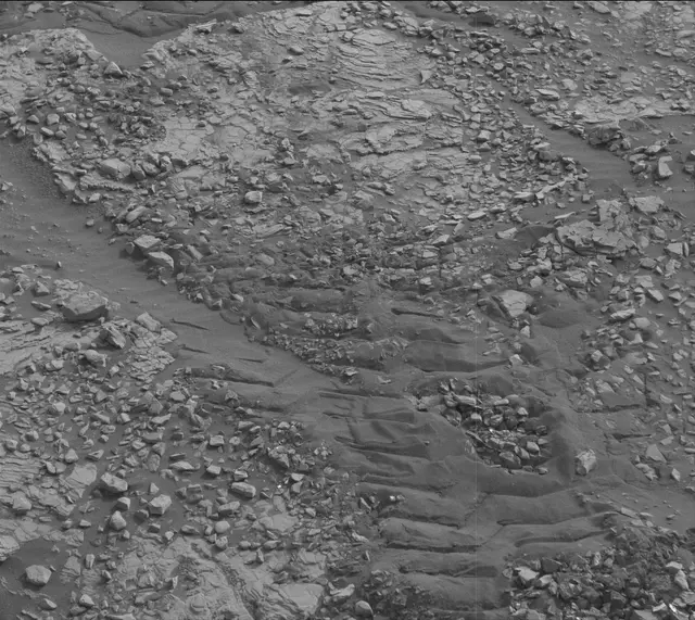 Sol 2831: Mast Camera (Mastcam)