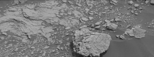 Sol 2833: Mast Camera (Mastcam)