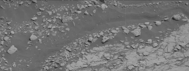 Sol 2833: Mast Camera (Mastcam)