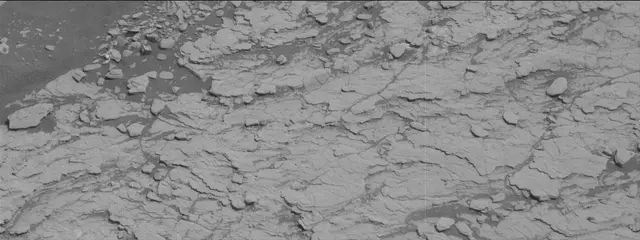 Sol 2833: Mast Camera (Mastcam)