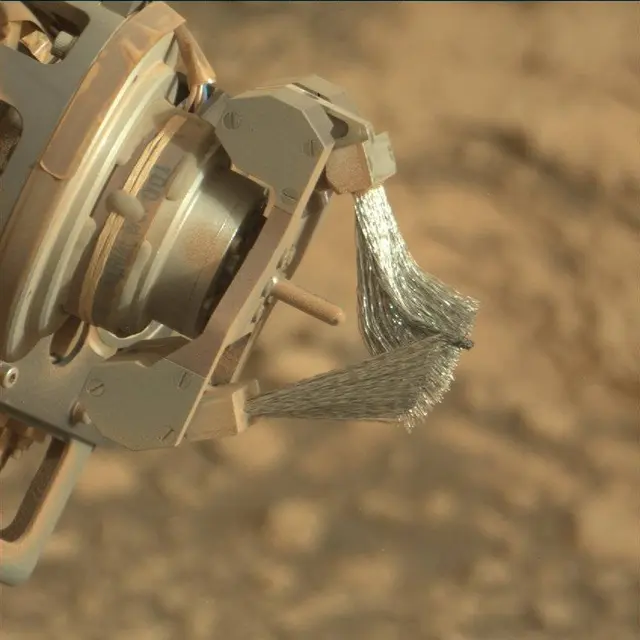 Sol 2833: Mast Camera (Mastcam)