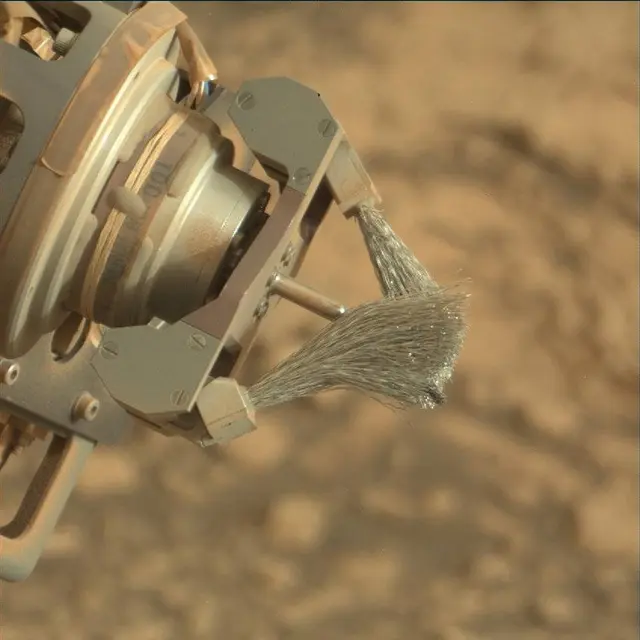 Sol 2833: Mast Camera (Mastcam)