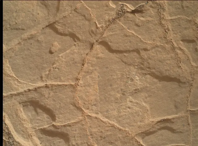 Sol 2833: Mars Hand Lens Imager (MAHLI)