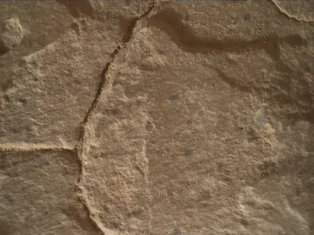 Sol 2833: Mars Hand Lens Imager (MAHLI)