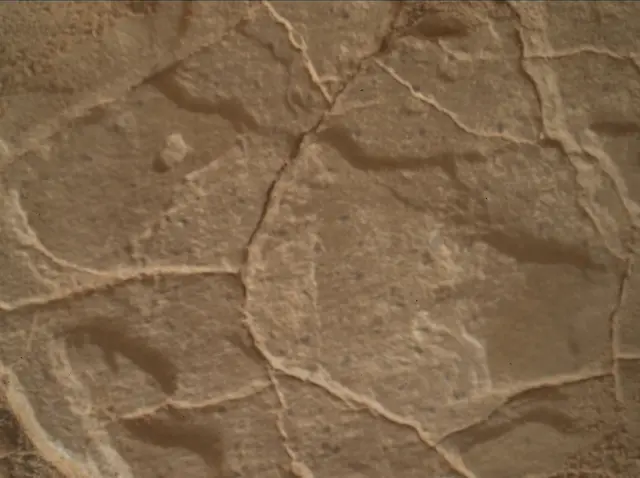 Sol 2833: Mars Hand Lens Imager (MAHLI)
