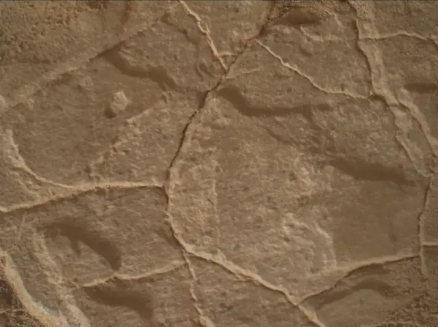 Sol 2833: Mars Hand Lens Imager (MAHLI)