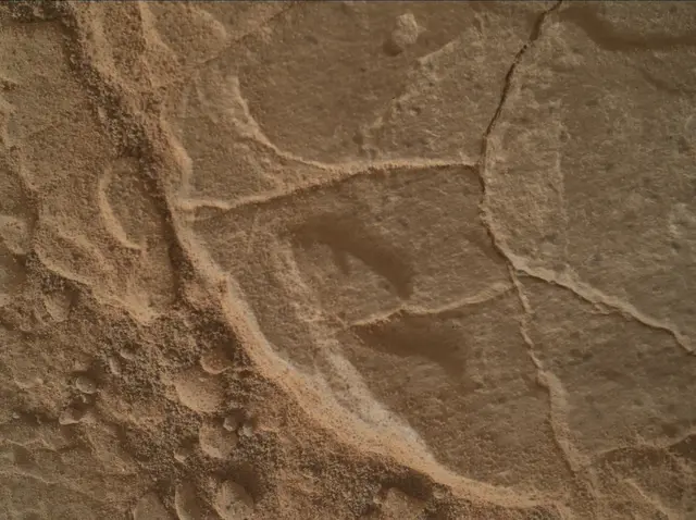 Sol 2833: Mars Hand Lens Imager (MAHLI)