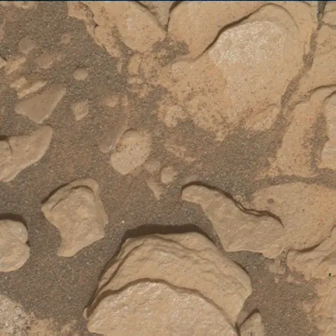 Sol 2836: Mars Hand Lens Imager (MAHLI)