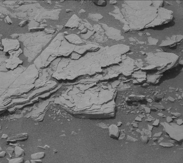 Sol 2837: Mast Camera (Mastcam)