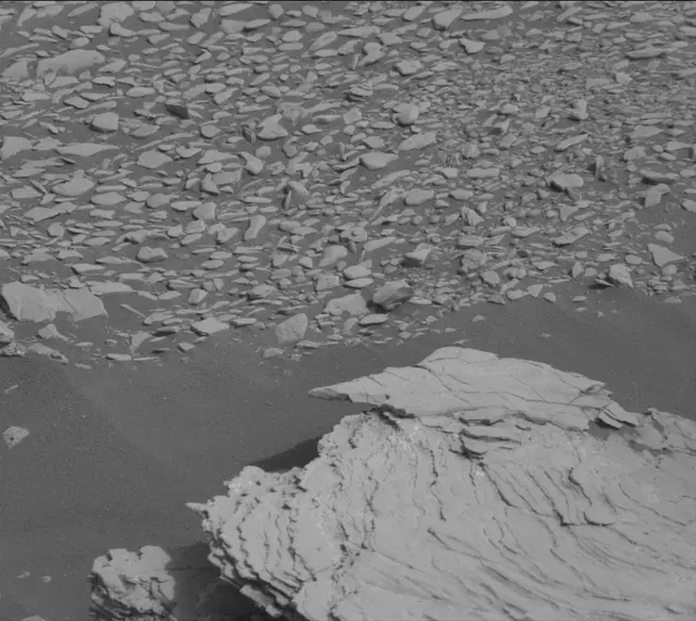 Sol 2837: Mast Camera (Mastcam)