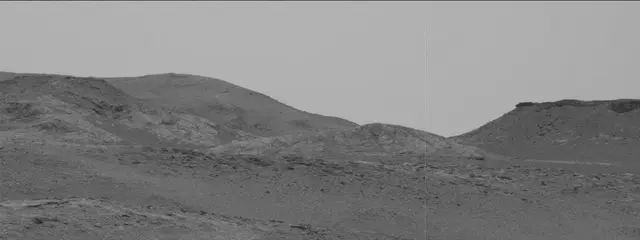Sol 2840: Mast Camera (Mastcam)