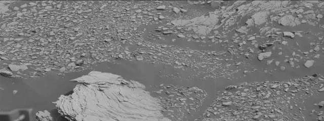 Sol 2840: Mast Camera (Mastcam)