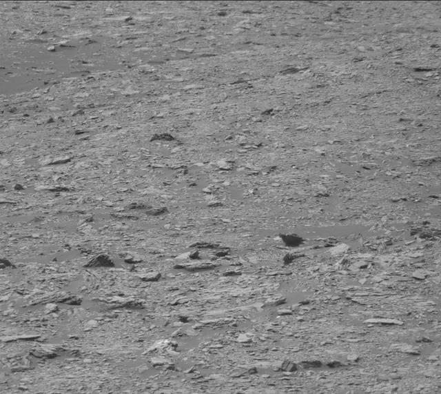 Sol 2840: Mast Camera (Mastcam)