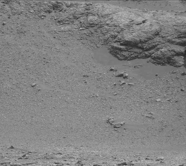 Sol 2840: Mast Camera (Mastcam)