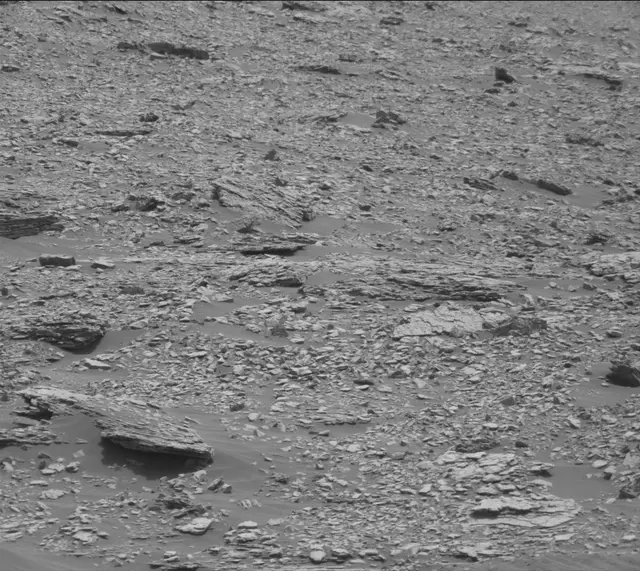 Sol 2840: Mast Camera (Mastcam)