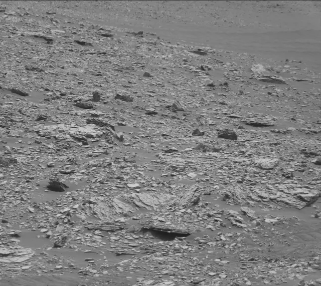 Sol 2840: Mast Camera (Mastcam)