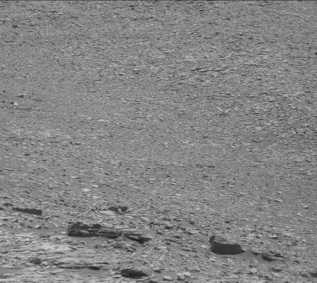 Sol 2840: Mast Camera (Mastcam)