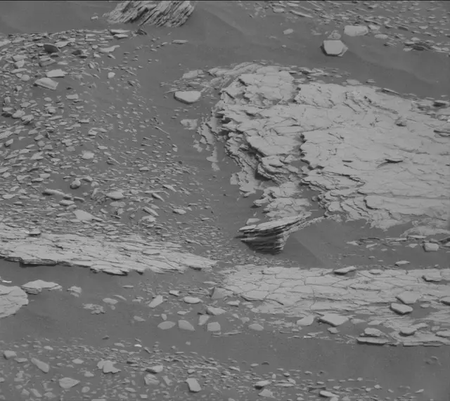 Sol 2840: Mast Camera (Mastcam)