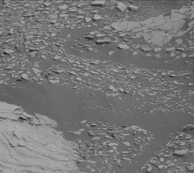 Sol 2840: Mast Camera (Mastcam)